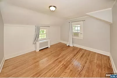 176 Park Avenue, Allendale, NJ 07401 - Photo 13
