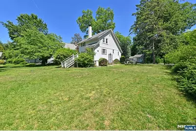 176 Park Avenue, Allendale, NJ 07401 - Photo 25
