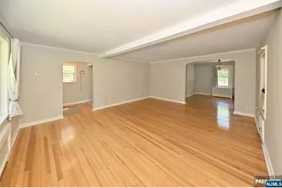 176 Park Avenue, Allendale, NJ 07401 - Photo 3