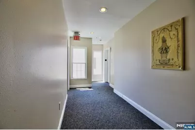 340 The Promenade, Edgewater, NJ 07020 - Photo 9