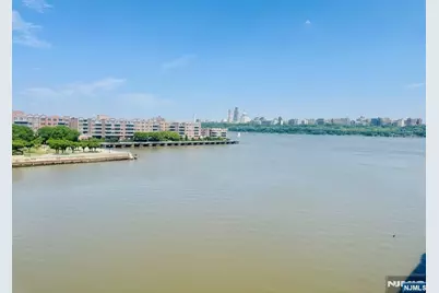 340 The Promenade, Edgewater, NJ 07020 - Photo 37