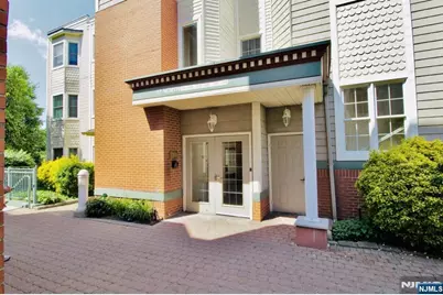 340 The Promenade, Edgewater, NJ 07020 - Photo 5