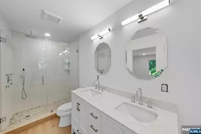 42 Howland Avenue, River Edge, NJ 07661 - Photo 27