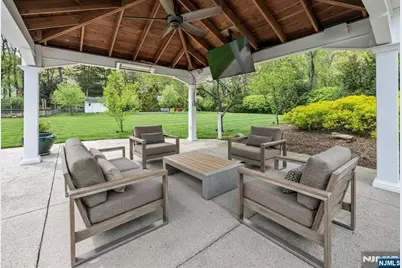 241 Grove Street, Ramsey, NJ 07446 - Photo 47