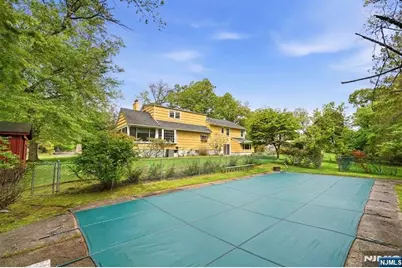 16 Pinecrest Drive, Woodcliff Lake, NJ 07677 - Photo 23