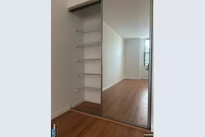 200 Division, Cliffside Park, NJ 07010 - Photo 15