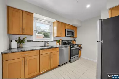 43 Conforti Avenue 60 #60, West Orange Township, NJ 07052 - Photo 9