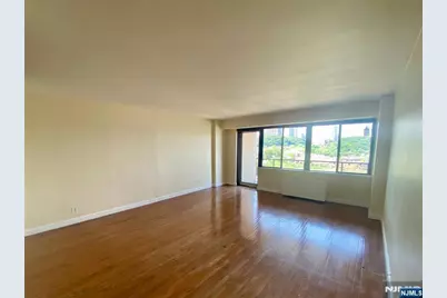 1203 River Road 14C #14C, Edgewater, NJ 07020 - Photo 5