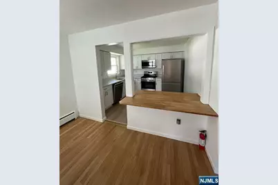 16 Demarest Court 1st Floor #1st Floor, Dumont, NJ 07628 - Photo 3