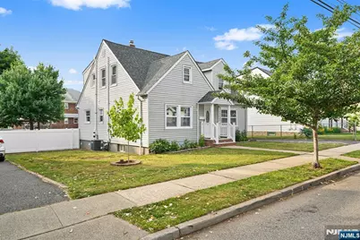 80 Wonham Street, Clifton, NJ 07013 - Photo 3