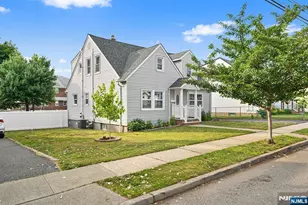 80 Wonham St, Clifton, NJ 07013 - Photo 3