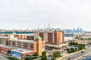 1102 City Pl 1102, Edgewater, NJ 07020 - Photo 3