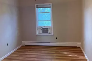 17 Nicholas St, Little Ferry, NJ 07643 - Photo 5