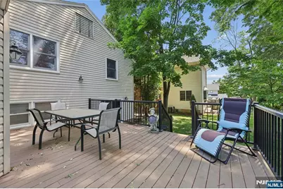 384 Rutland Avenue, Teaneck Township, NJ 07666 - Photo 29