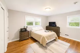 189 Homestead Rd, Paramus, NJ 07652 - Photo 9