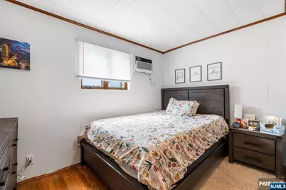 405 Page Avenue, Lyndhurst Township, NJ 07071 - Photo 11