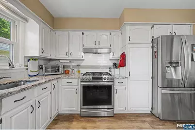 714 5th Street, Carlstadt, NJ 07072 - Photo 11