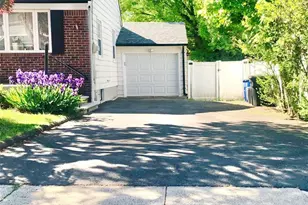 21 Blanche Ct, Dumont, NJ 07628 - Photo 3