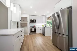 26 Garret Pl, Glen Rock, NJ 07452 - Photo 9
