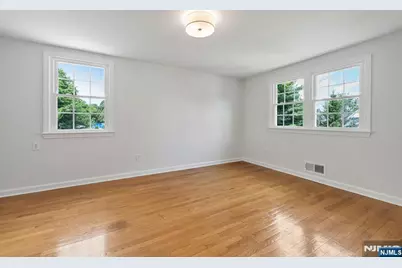 79 Highland Road, Glen Rock, NJ 07452 - Photo 19