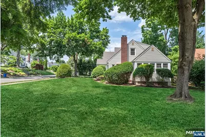 79 Highland Road, Glen Rock, NJ 07452 - Photo 27