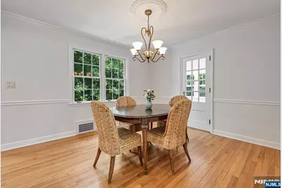 79 Highland Road, Glen Rock, NJ 07452 - Photo 7