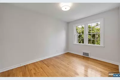 79 Highland Road, Glen Rock, NJ 07452 - Photo 15