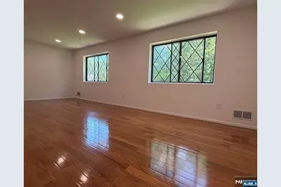 26 Linwood Avenue, Cresskill, NJ 07626 - Photo 11