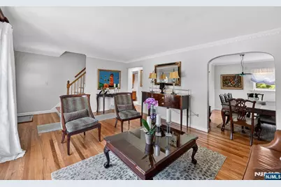 413 Maple Hill Drive, Hackensack, NJ 07601 - Photo 7