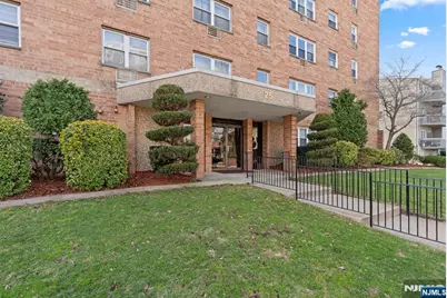 25 Jefferson Street 4E #4E, Hackensack, NJ 07601 - Photo 1