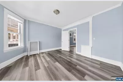 16 Madison Avenue, Clifton, NJ 07011 - Photo 11