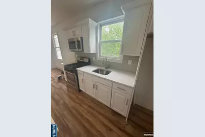 9 Maple 2L #2L, Kearny, NJ 07032 - Photo 19