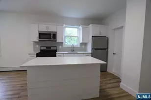 9 Maple 2L, Kearny, NJ 07032 - Photo 7