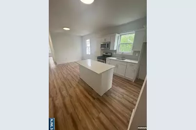 9 Maple 2L #2L, Kearny, NJ 07032 - Photo 17