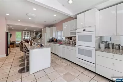 209 Maple Street, Englewood, NJ 07631 - Photo 11