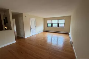 51 Essex H, Maywood, NJ 07607 - Photo 5