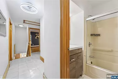 796 Old Newbridge Road, Teaneck Township, NJ 07666 - Photo 29