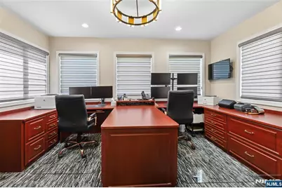 1474 Windsor Road, Teaneck Township, NJ 07666 - Photo 19