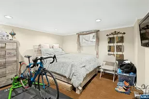 181 Selvage Ave, Teaneck Township, NJ 07666 - Photo 21