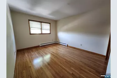 34 Hilton Street, Belleville, NJ 07109 - Photo 9