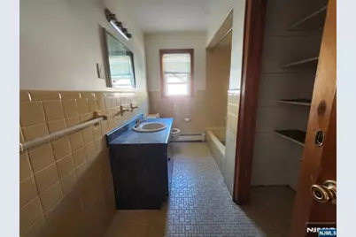 34 Hilton Street, Belleville, NJ 07109 - Photo 13