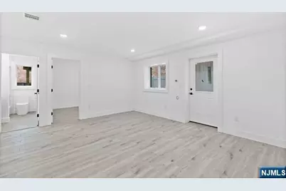 232 E Columbia Avenue A #A, Palisades Park, NJ 07650 - Photo 23