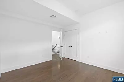 232 E Columbia Avenue A #A, Palisades Park, NJ 07650 - Photo 19