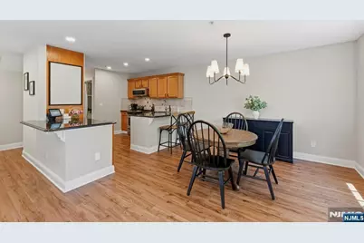 28 Mountainside Drive, Pompton Lakes, NJ 07442 - Photo 9