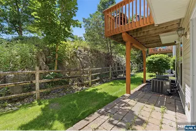 28 Mountainside Drive, Pompton Lakes, NJ 07442 - Photo 37
