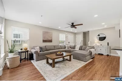28 Mountainside Drive, Pompton Lakes, NJ 07442 - Photo 15
