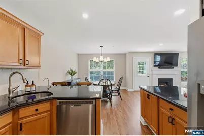 28 Mountainside Drive, Pompton Lakes, NJ 07442 - Photo 7