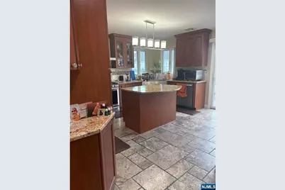 8 William Street, Saddle Brook Township, NJ 07663 - Photo 5