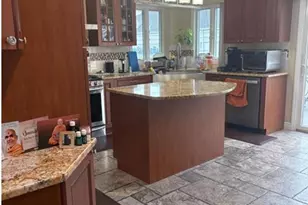 8 William St, Saddle Brook Township, NJ 07663 - Photo 5