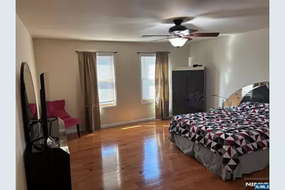 17 Garrett Street, Cedar Grove, NJ 07009 - Photo 7